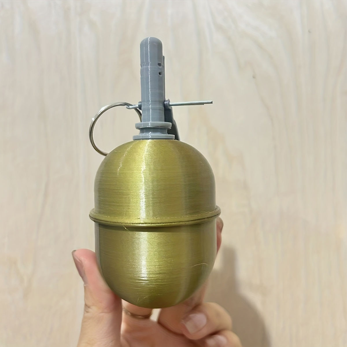 3D Printing Plastic - Film- en televisie-rekwisiet Militaire stijlmodel groen